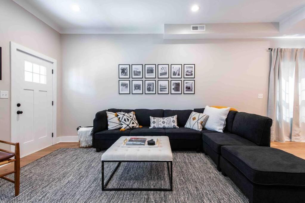 Newly Renovated 3 Bedroom Shelby Park Home **Free Parking** Louisville Exterior foto