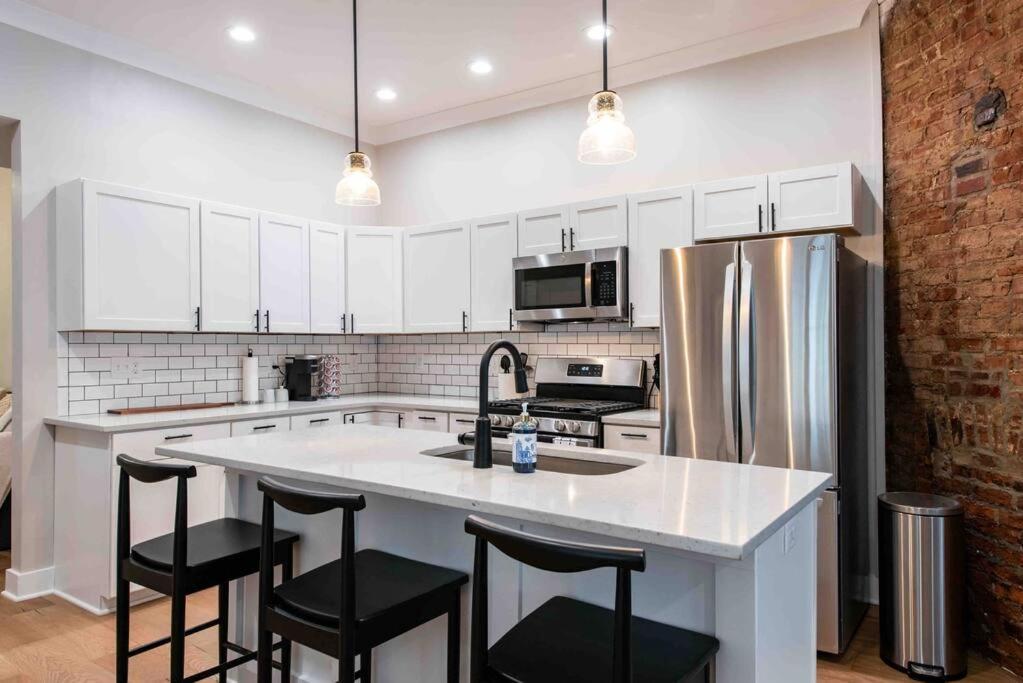 Newly Renovated 3 Bedroom Shelby Park Home **Free Parking** Louisville Exterior foto