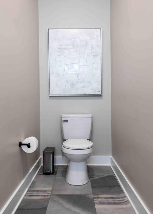 Newly Renovated 3 Bedroom Shelby Park Home **Free Parking** Louisville Exterior foto